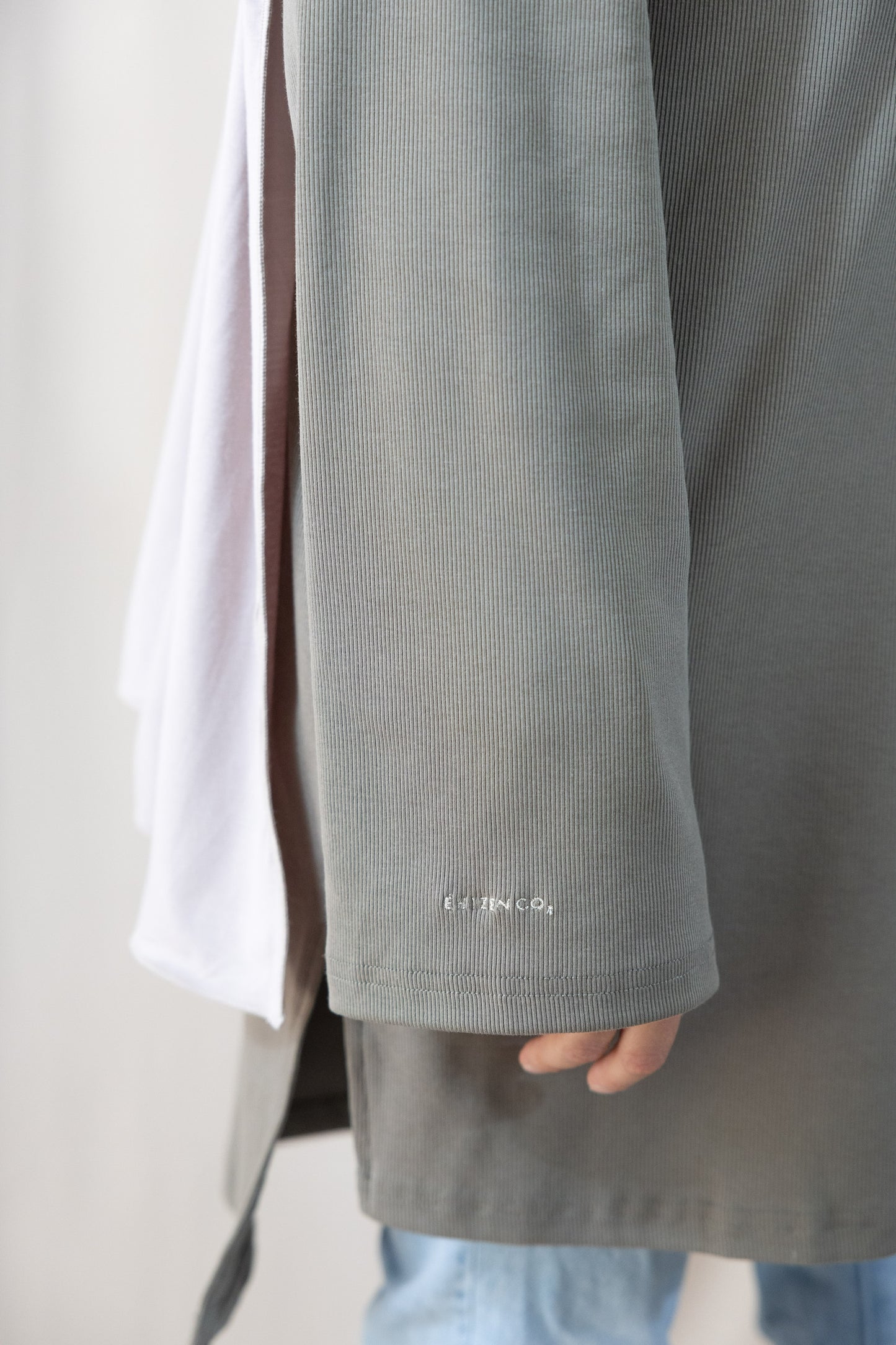Ceren Ribbed top
