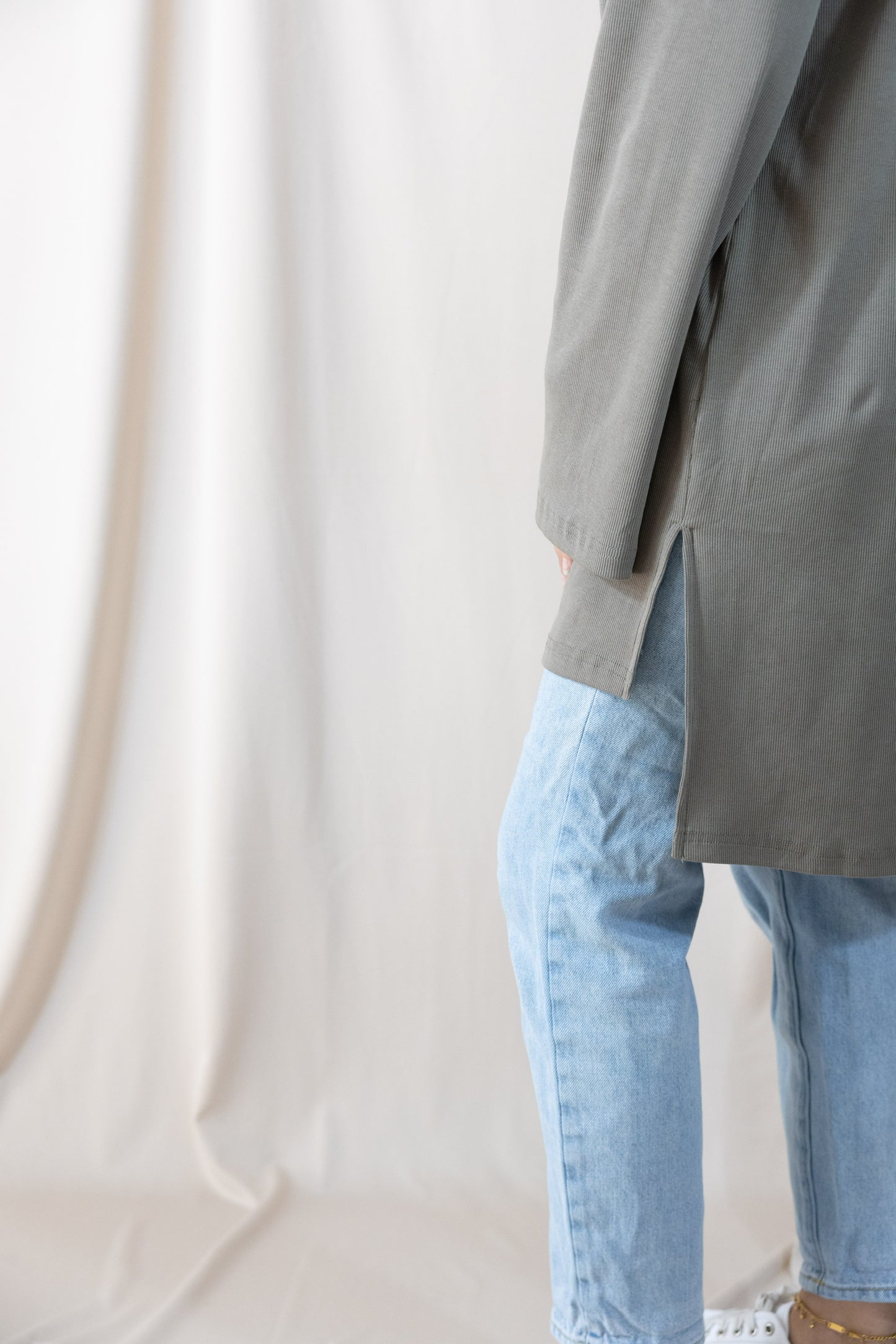 Ceren Ribbed top